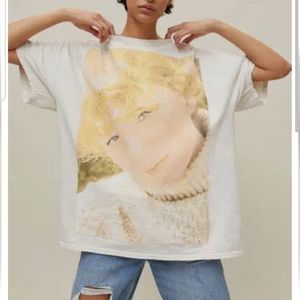 Taylor Swift Folklore Anniversary Collection Oversized Women's T-shirt Size L/XL